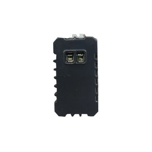 Joy 529B di Mapam: presa USB da incasso bianca compatibile con placche Matix. Porta USB singola con uscita 5V/2A per ricarica efficiente di tutti i dispositivi mobili