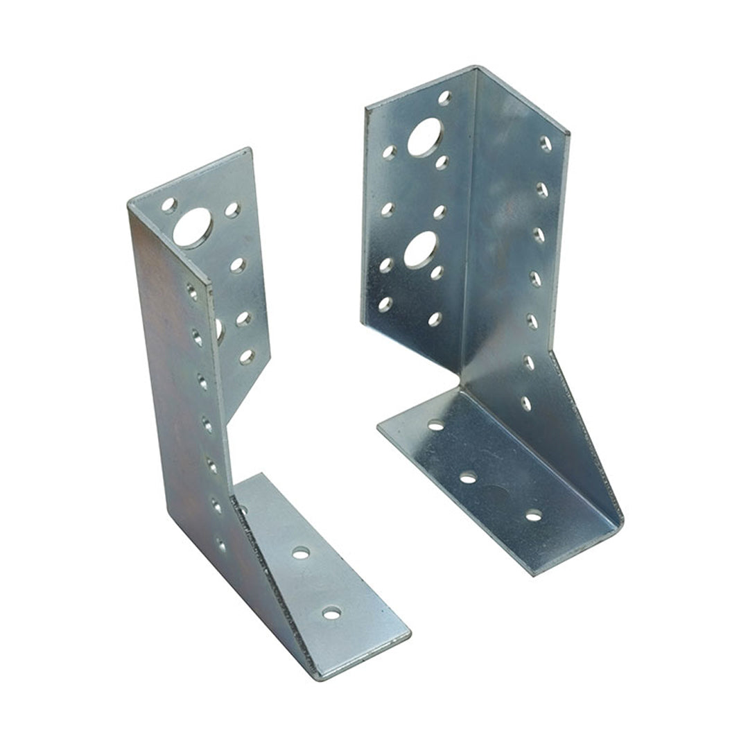 Supporto chiuso universale in acciaio Sipa MM.120 spessore MM.2 fori Ø MM.5 e MM.13 per fissaggio e allineamento travi in edilizia